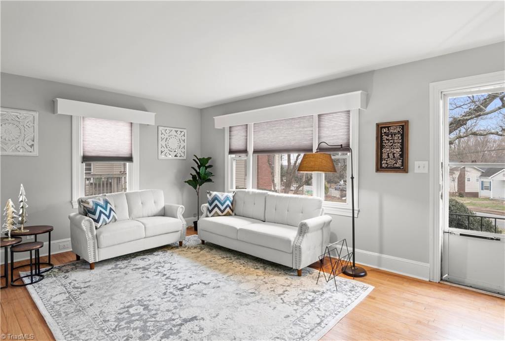 717 S Sunset Drive