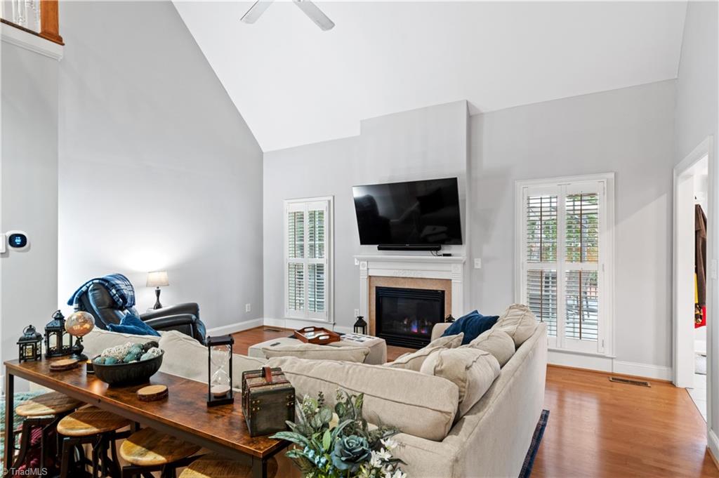 495 Burkes Crossing Drive