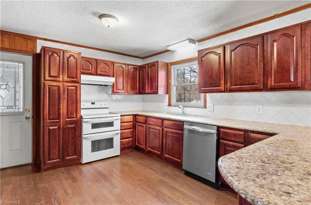 20 Hillside Park Drive