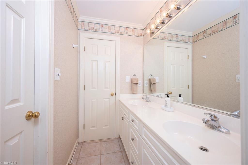 3445 Willow Wind Drive