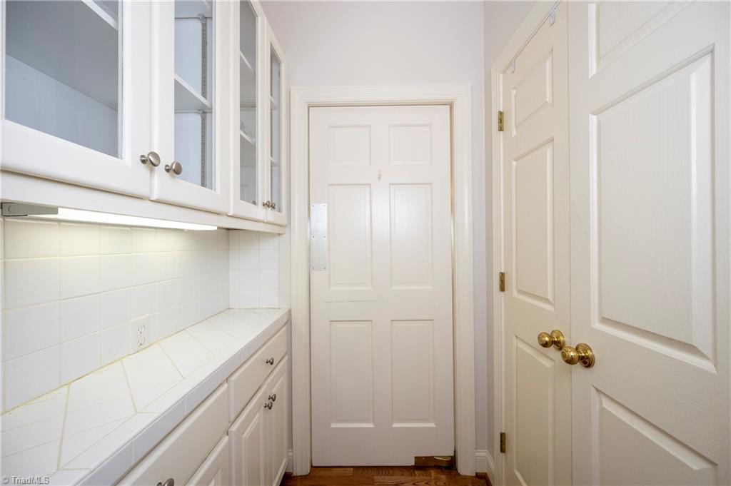 3445 Willow Wind Drive