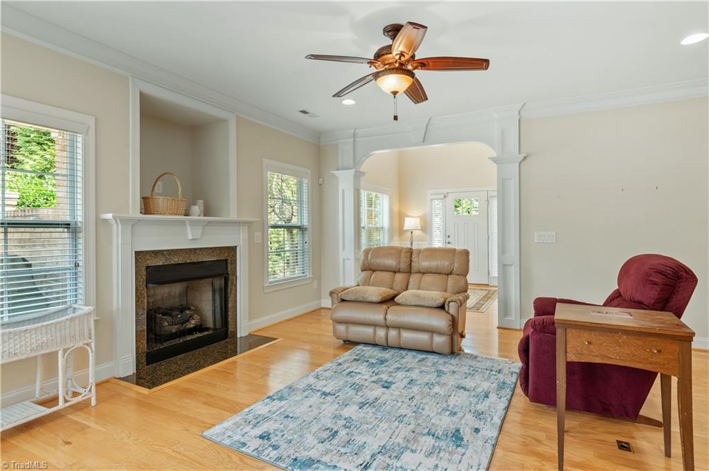 402 Castellum Square, Winston-Salem