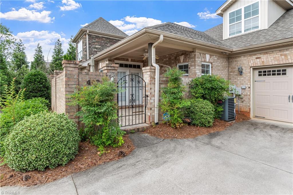 402 Castellum Square, Winston-Salem