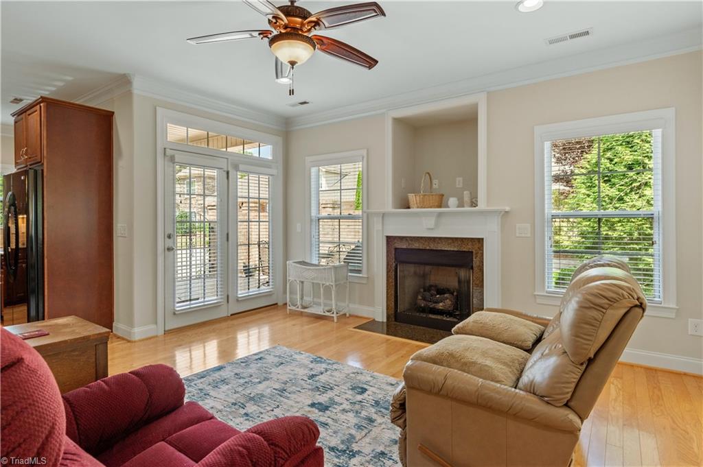 402 Castellum Square, Winston-Salem