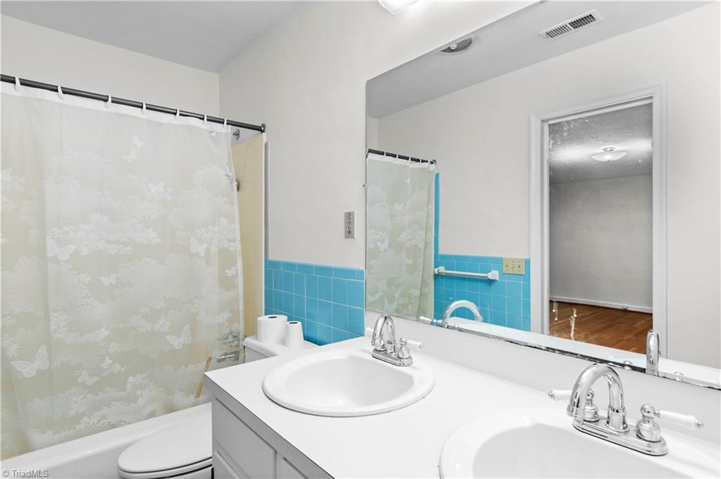 5205 Bear Creek Road, Winston-Salem