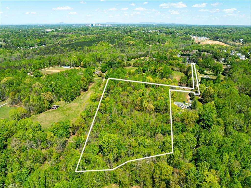 860 Papas Trail, Winston-Salem