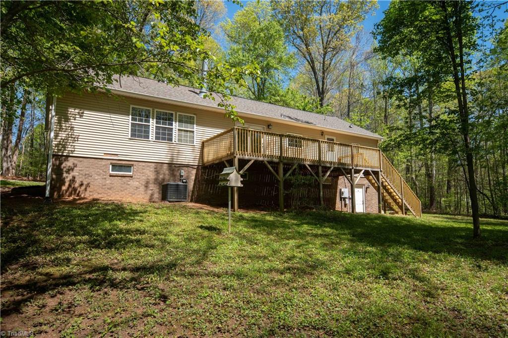 860 Papas Trail, Winston-Salem