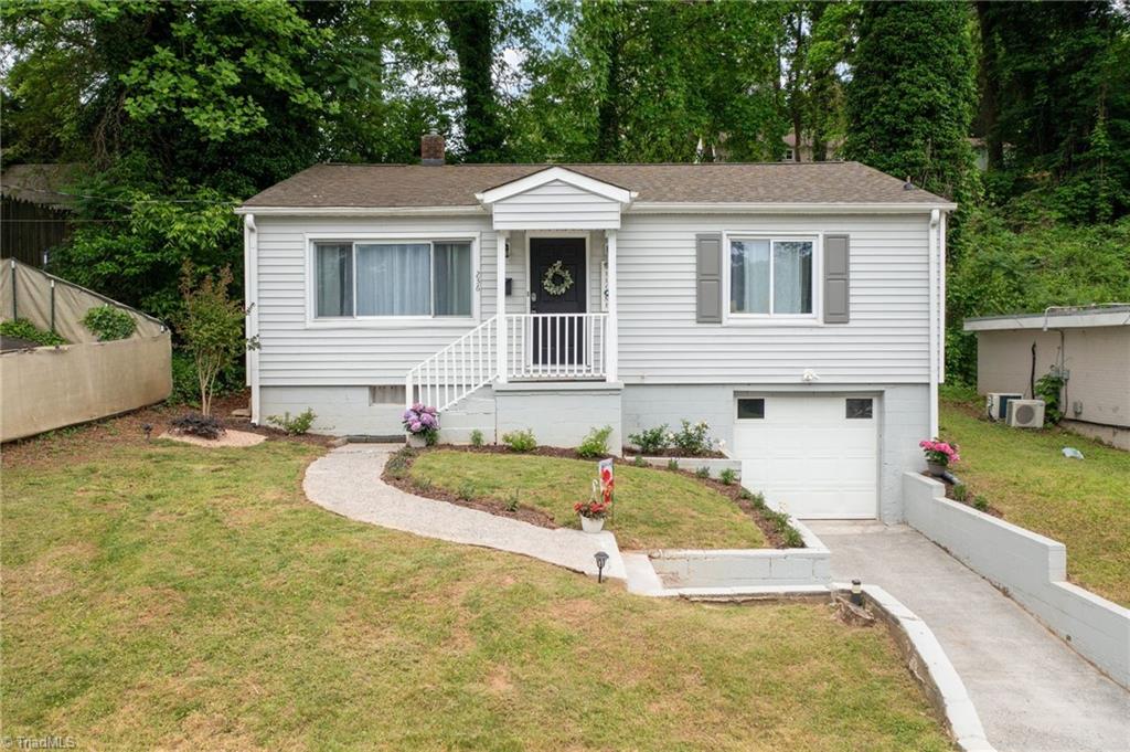 236 Bond Street, Winston-Salem