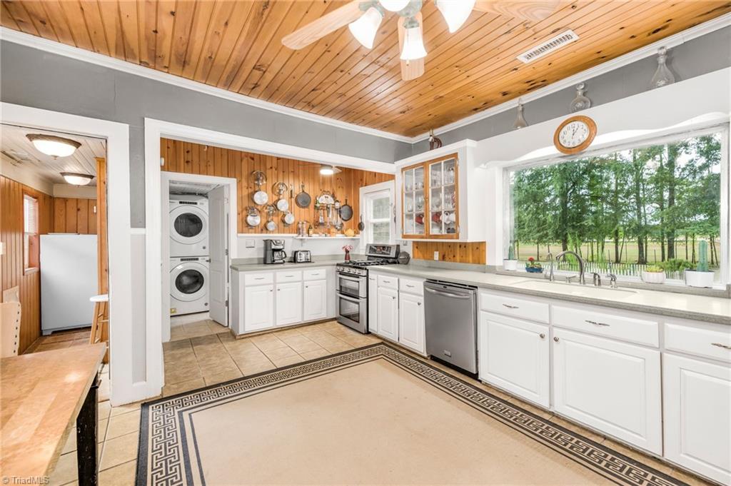 156 March Manor Drive