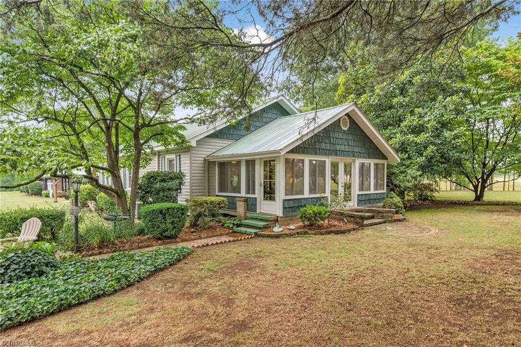 156 March Manor Drive