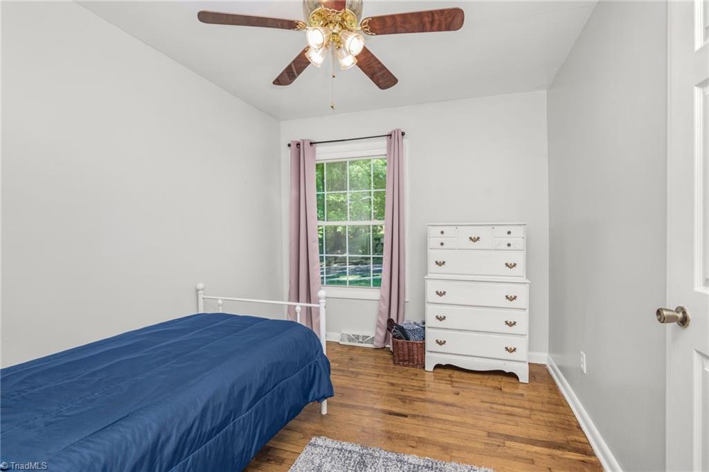 4015 Burnham Court, Winston-Salem