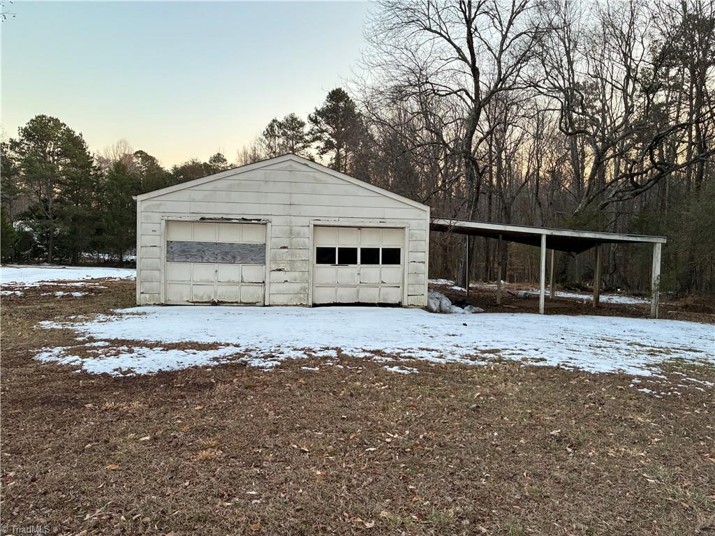 8265 Shallowford Road