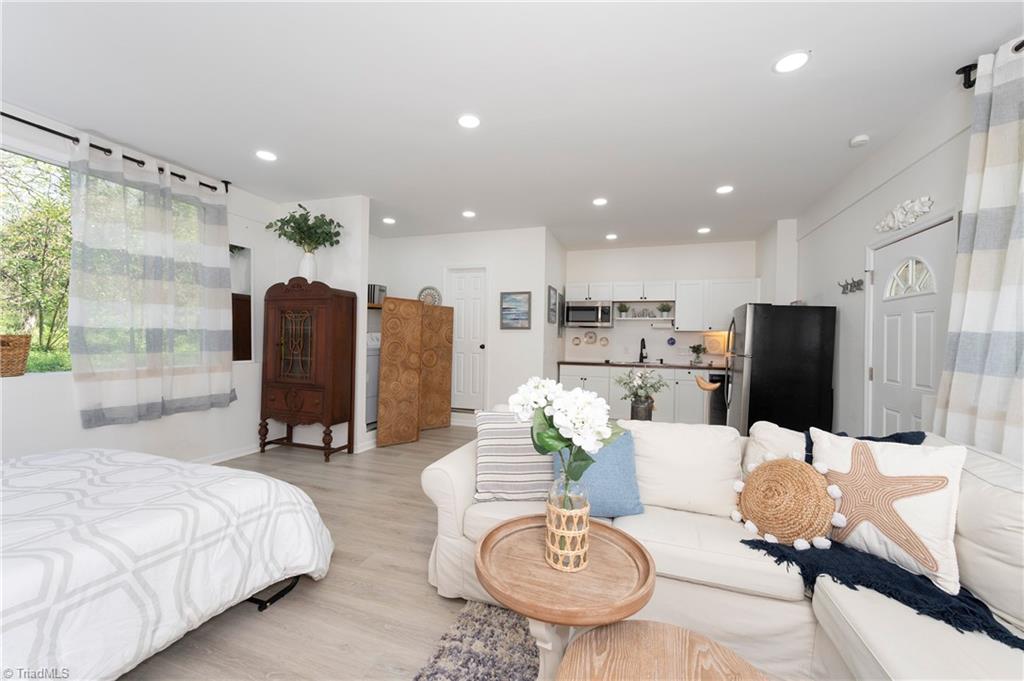 25 Brookline Street E, Winston-Salem