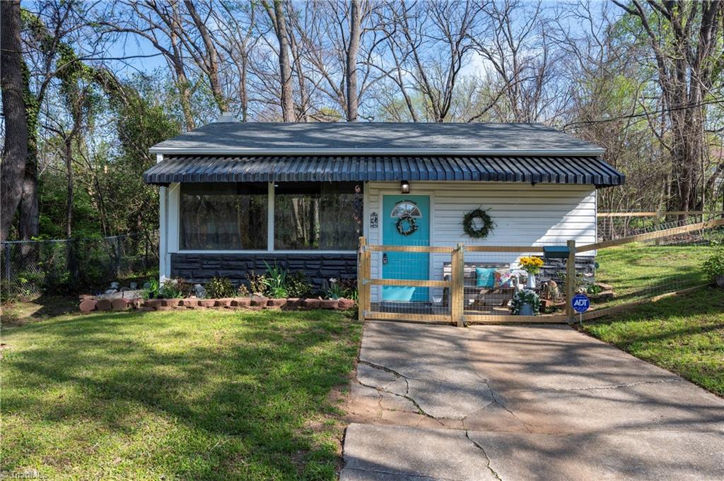 25 Brookline Street E, Winston-Salem