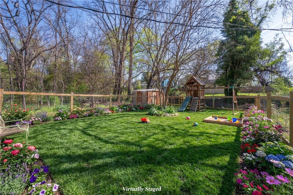 25 Brookline Street E, Winston-Salem