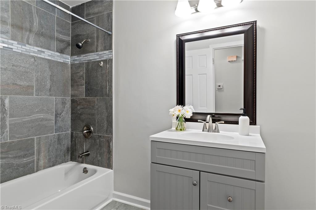 3255 Parrish Road, Winston-Salem