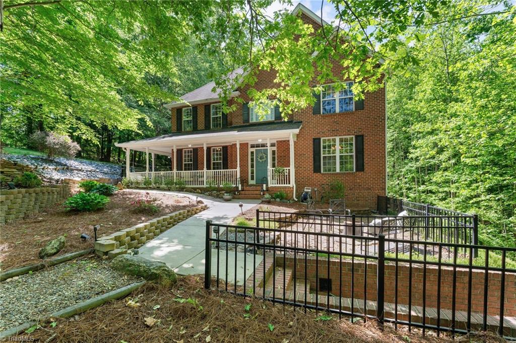 6010 Kempsford Court