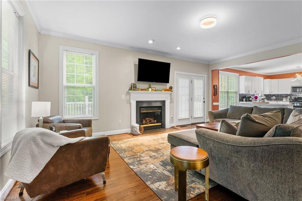 6010 Kempsford Court