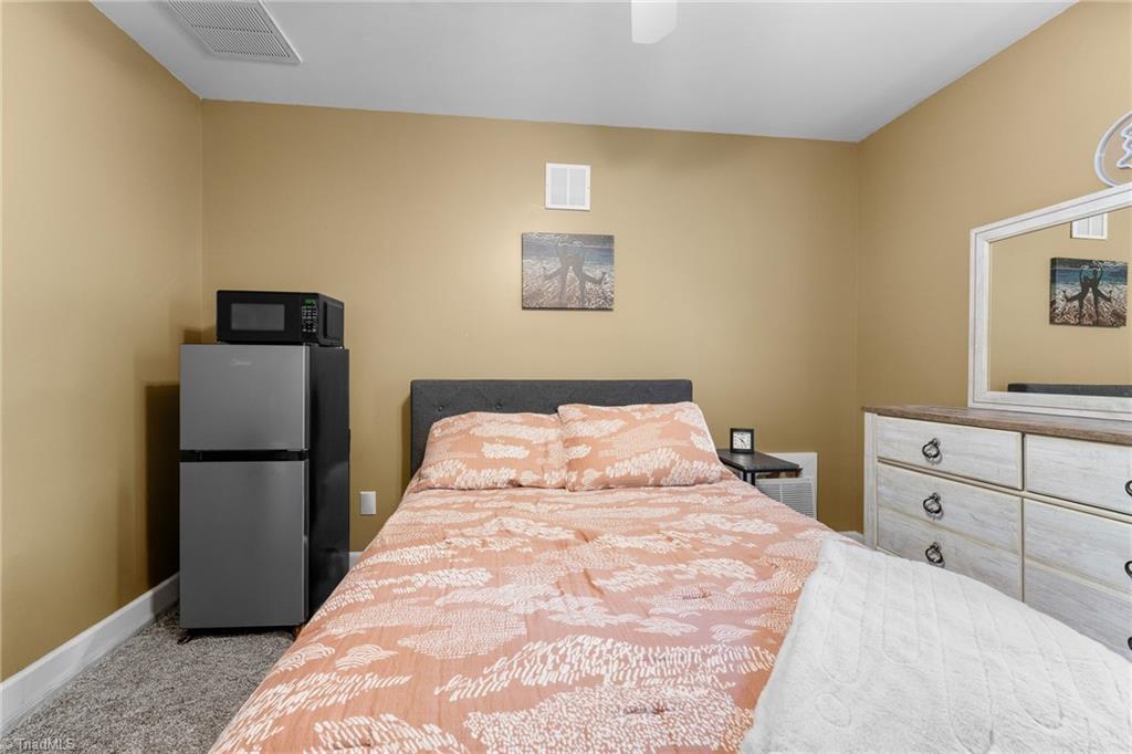 6010 Kempsford Court