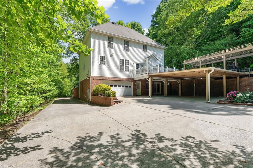 6010 Kempsford Court
