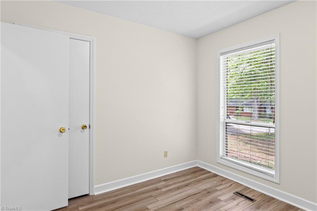 141 Evergreen Drive, Winston-Salem