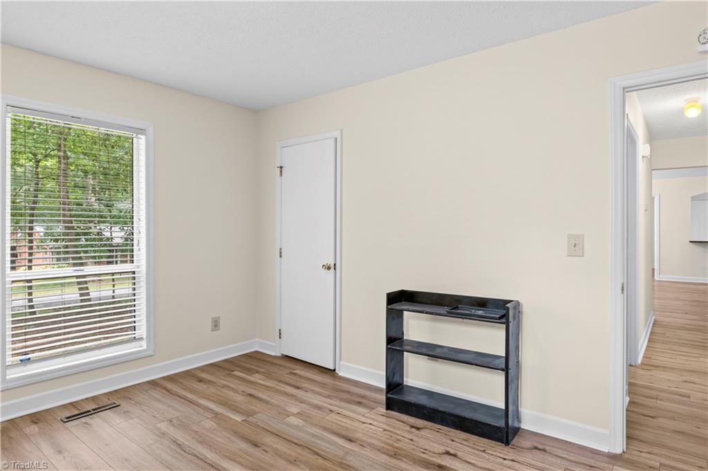 141 Evergreen Drive, Winston-Salem