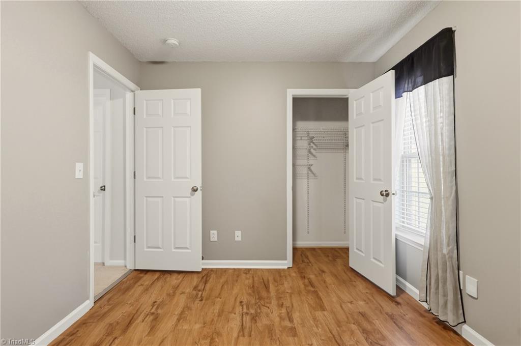 115 Asherton Court, Winston-Salem