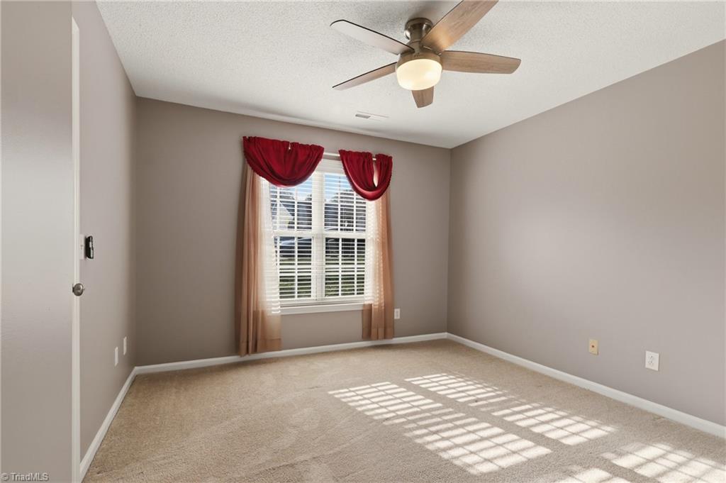 115 Asherton Court, Winston-Salem