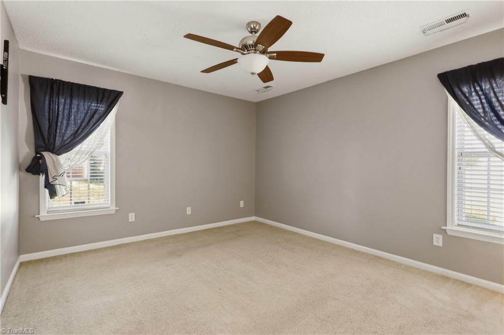 115 Asherton Court, Winston-Salem