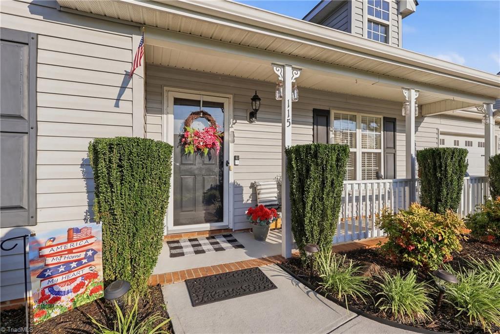 115 Asherton Court, Winston-Salem