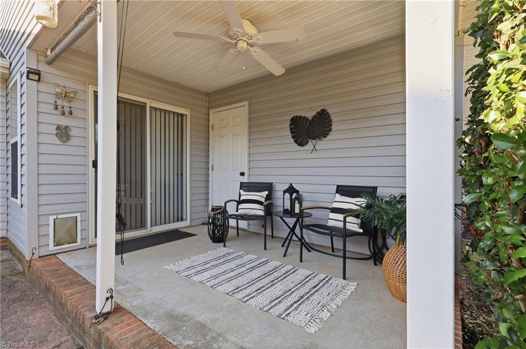 115 Asherton Court, Winston-Salem