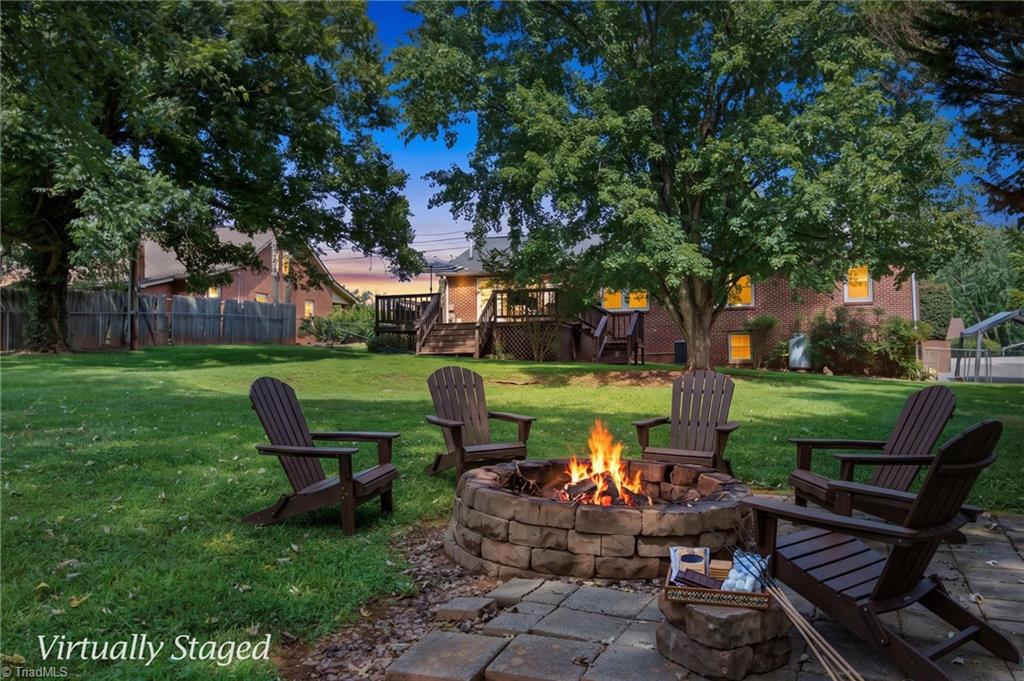 907 Sparta Road