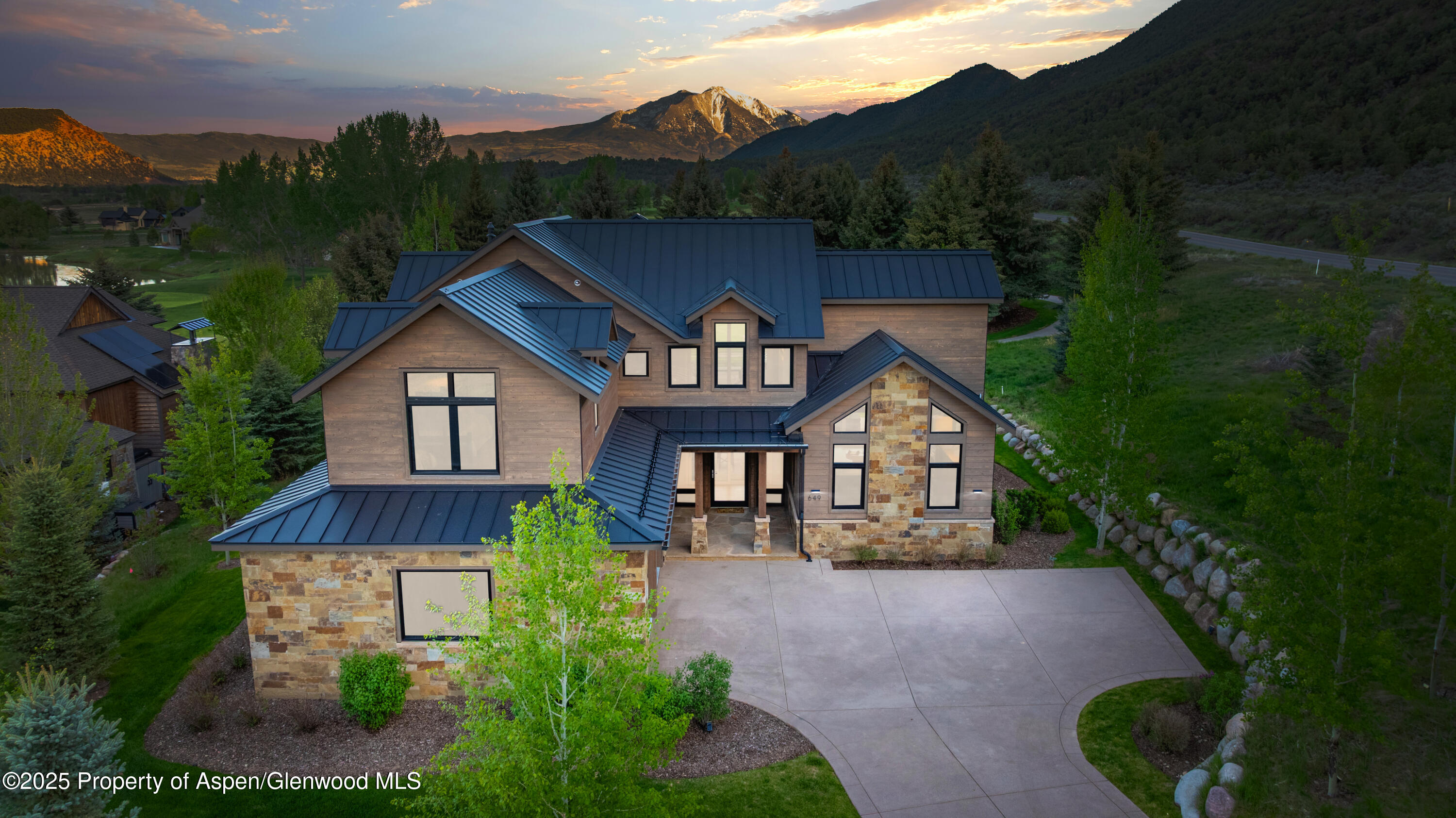 649 Saddleback Road