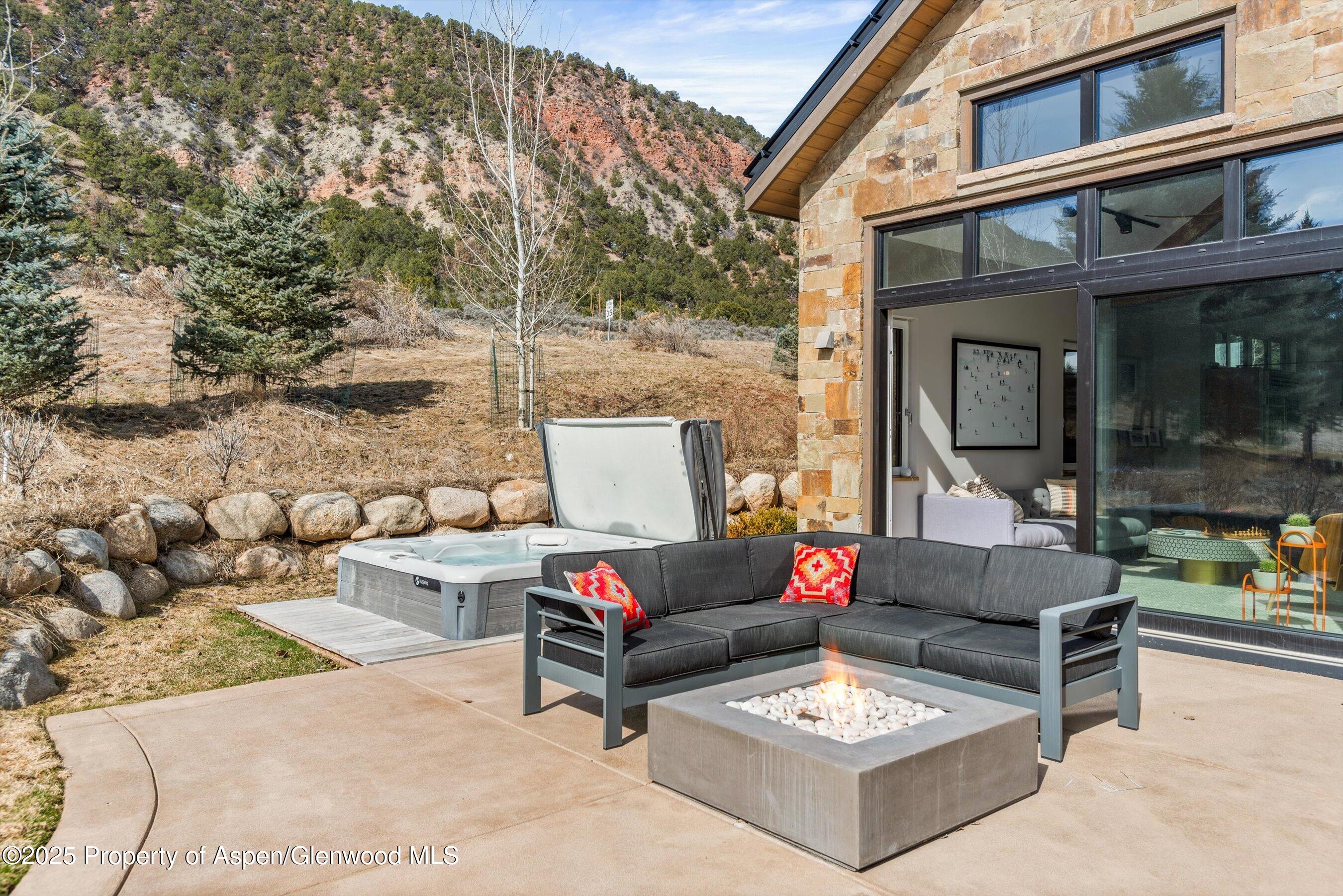 649 Saddleback Road