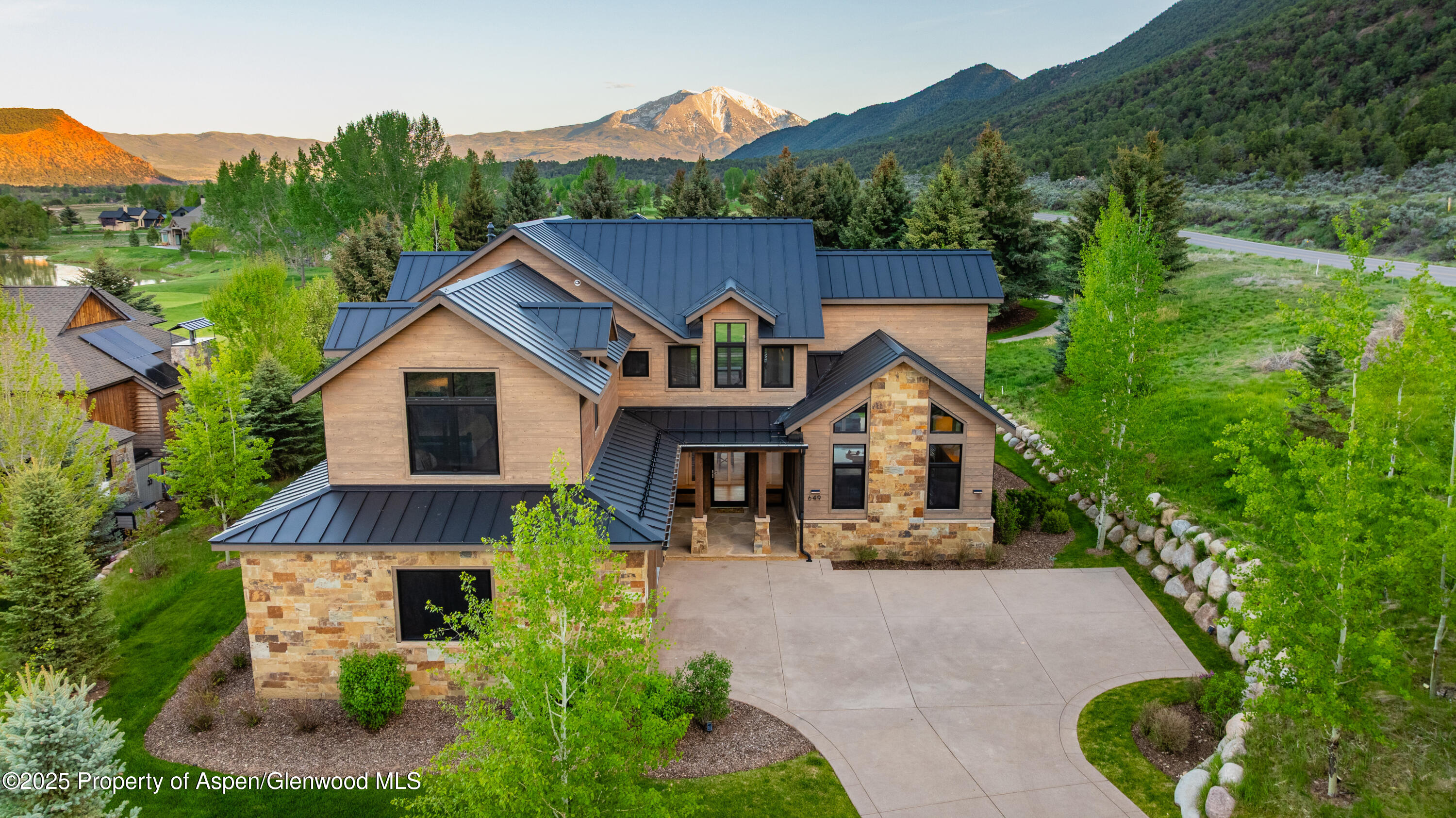 649 Saddleback Road