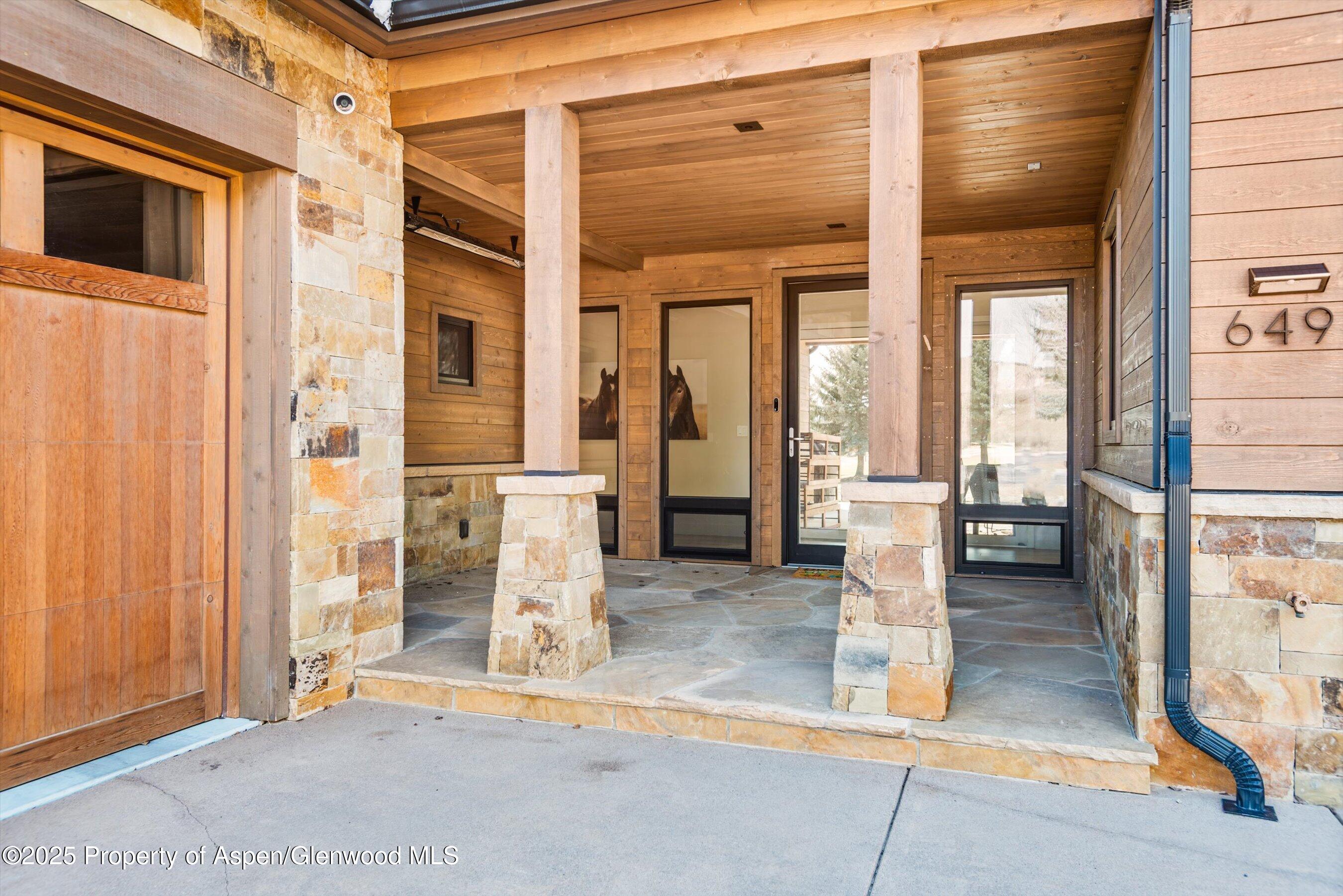 649 Saddleback Road