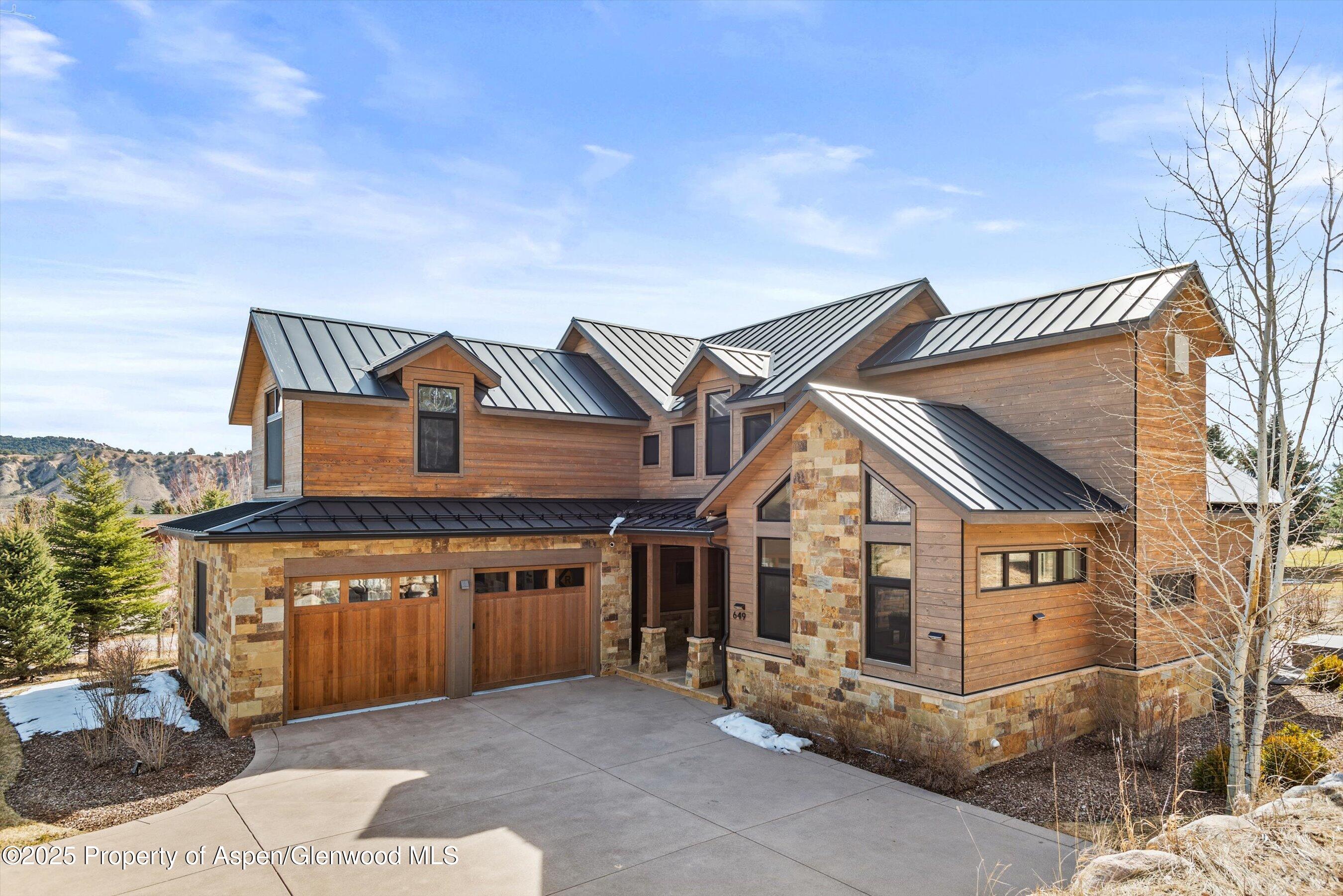 649 Saddleback Road