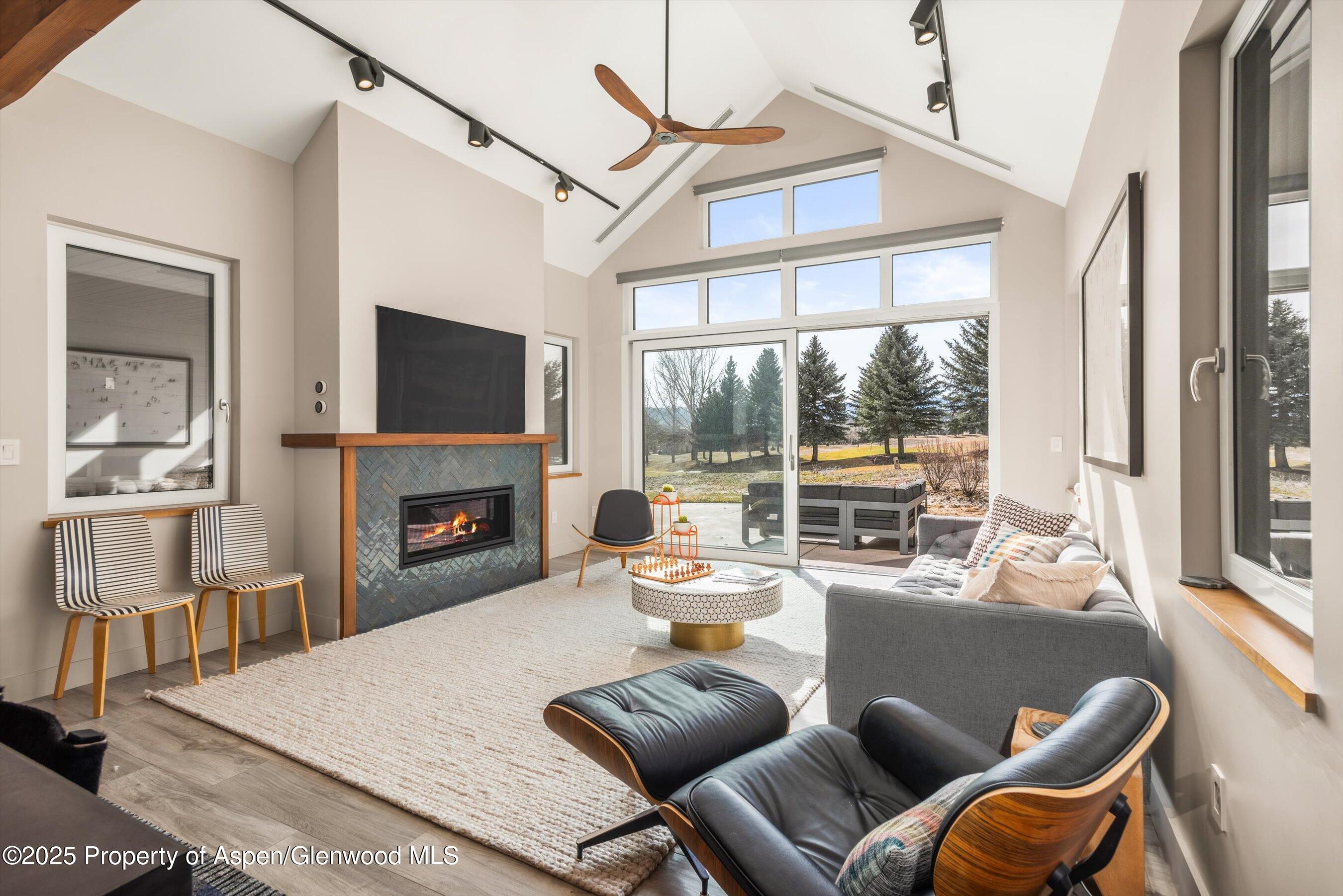 649 Saddleback Road
