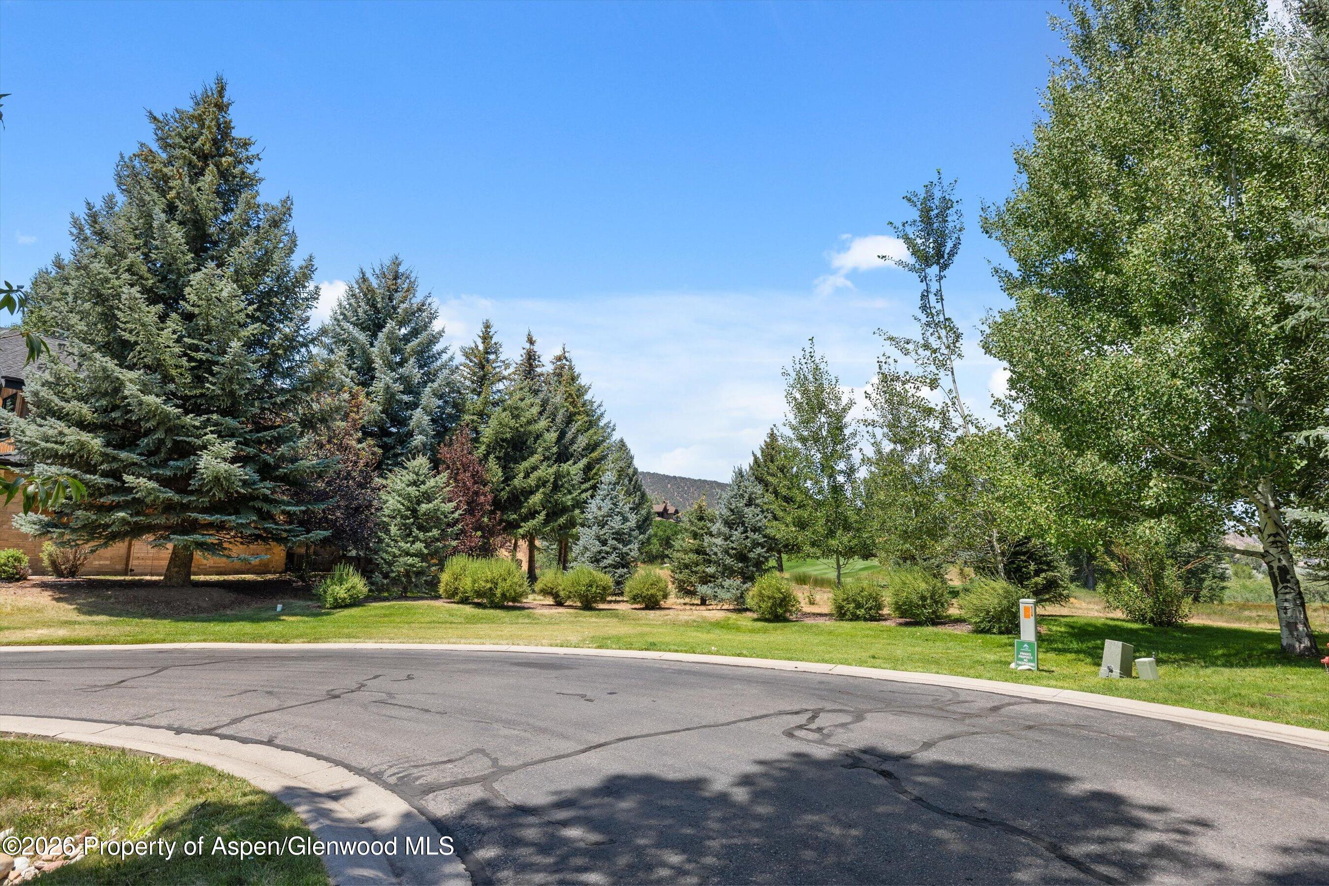 Tbd River Glen Road
