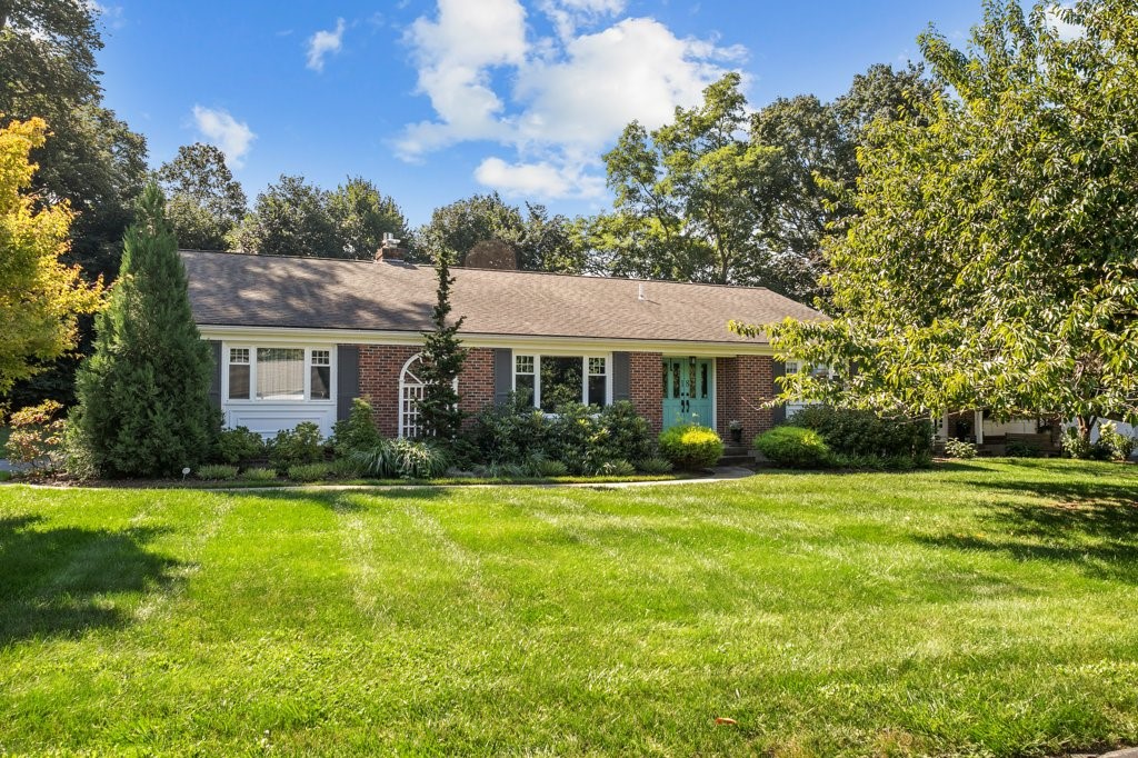 18 Hanley Farm Road 18