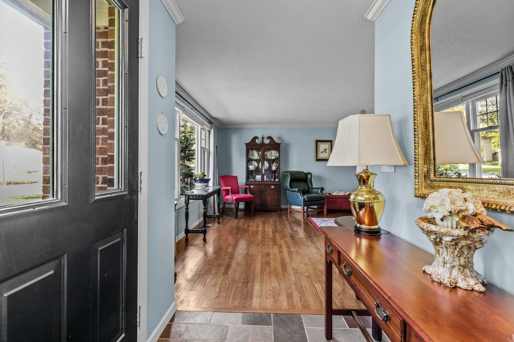 18 Hanley Farm Road 18