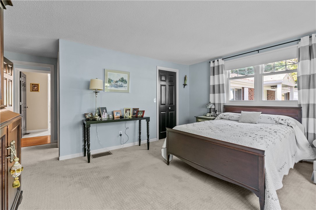 18 Hanley Farm Road 18