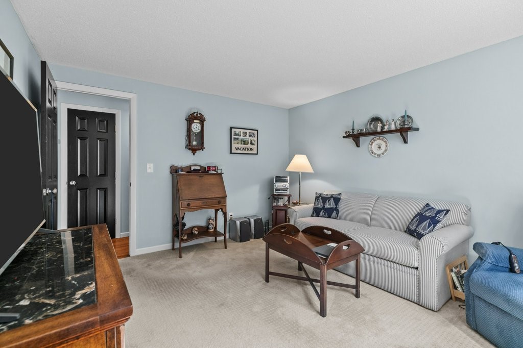 18 Hanley Farm Road 18