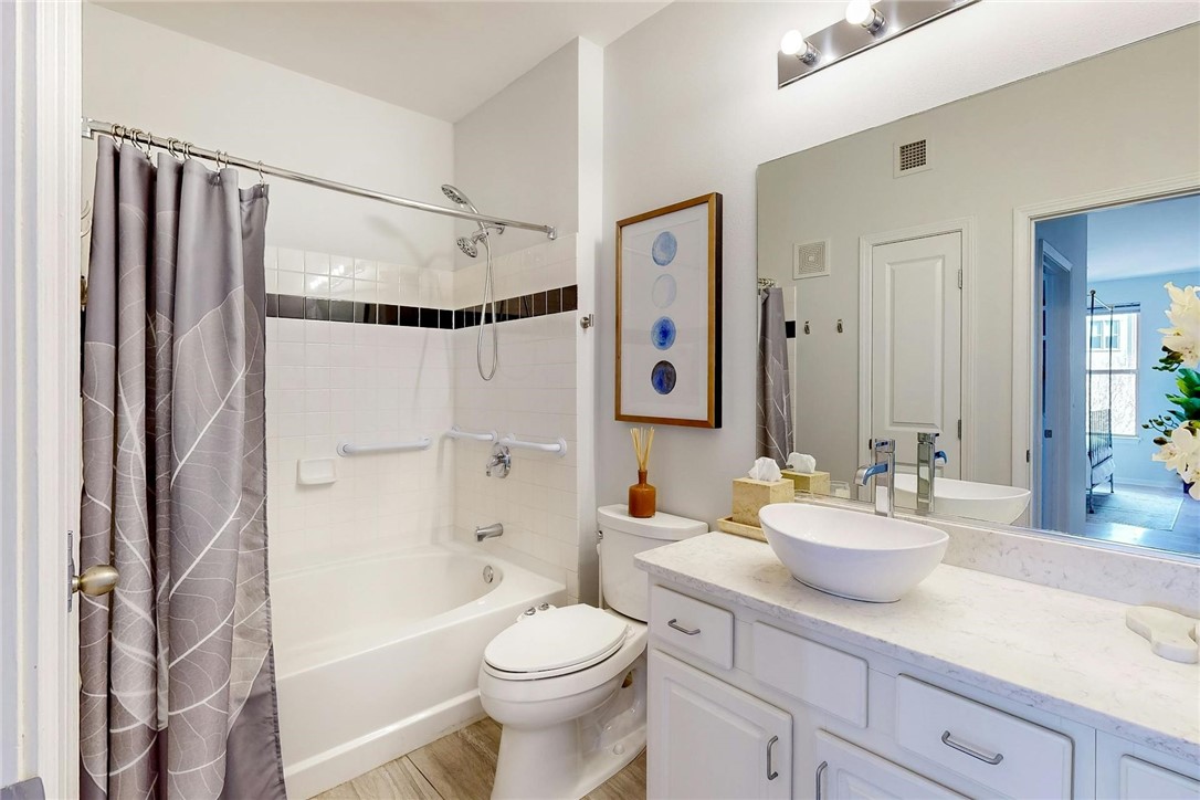 1000 Providence Place 216