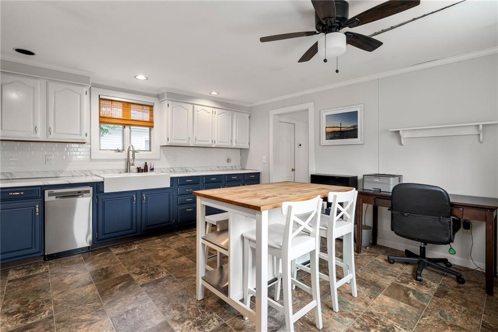 16 Pearse Avenue 2