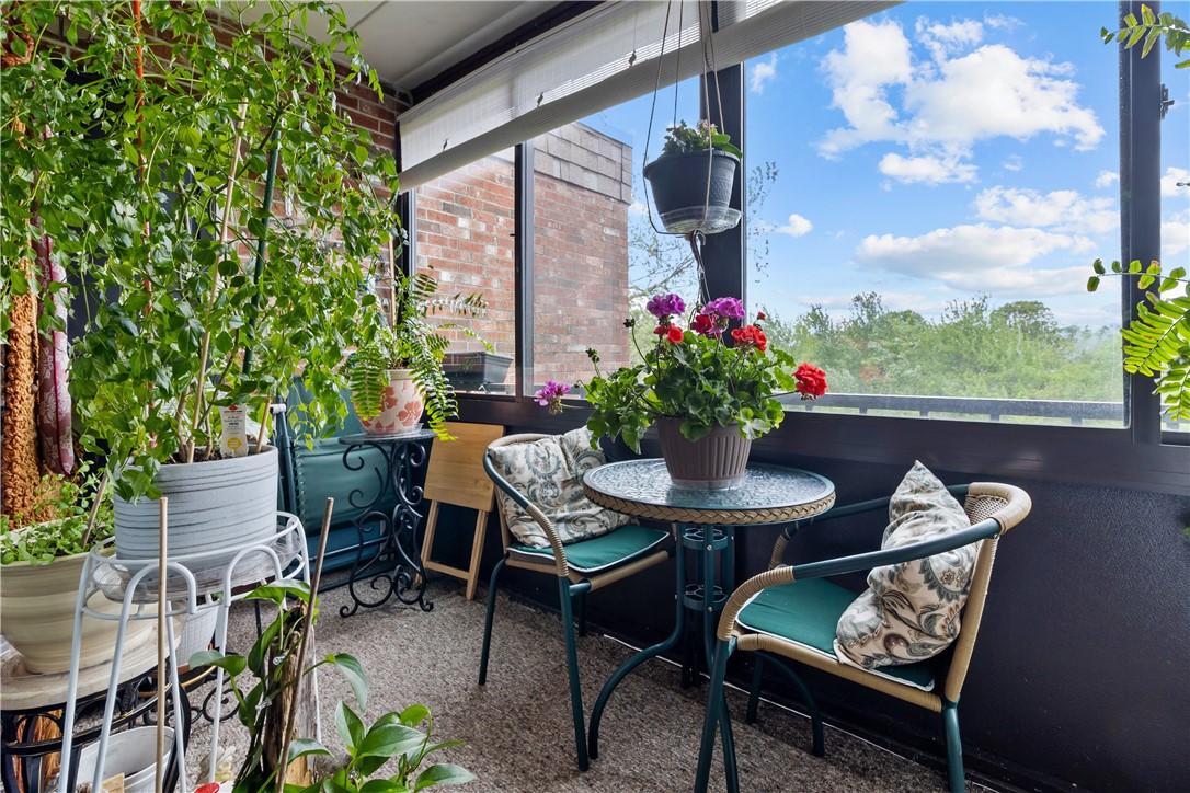 510 Child Street 105B