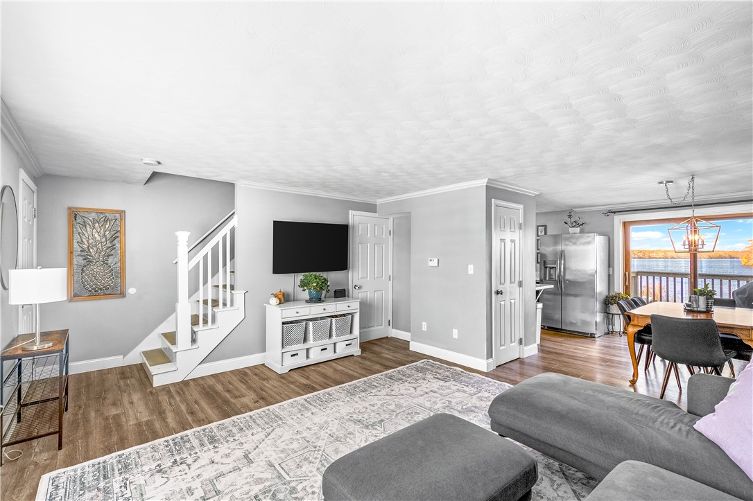 1125 Stafford Road 5