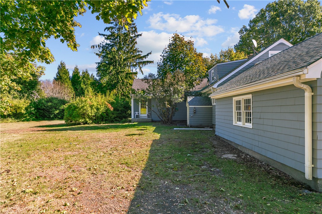 40 Aaron Avenue