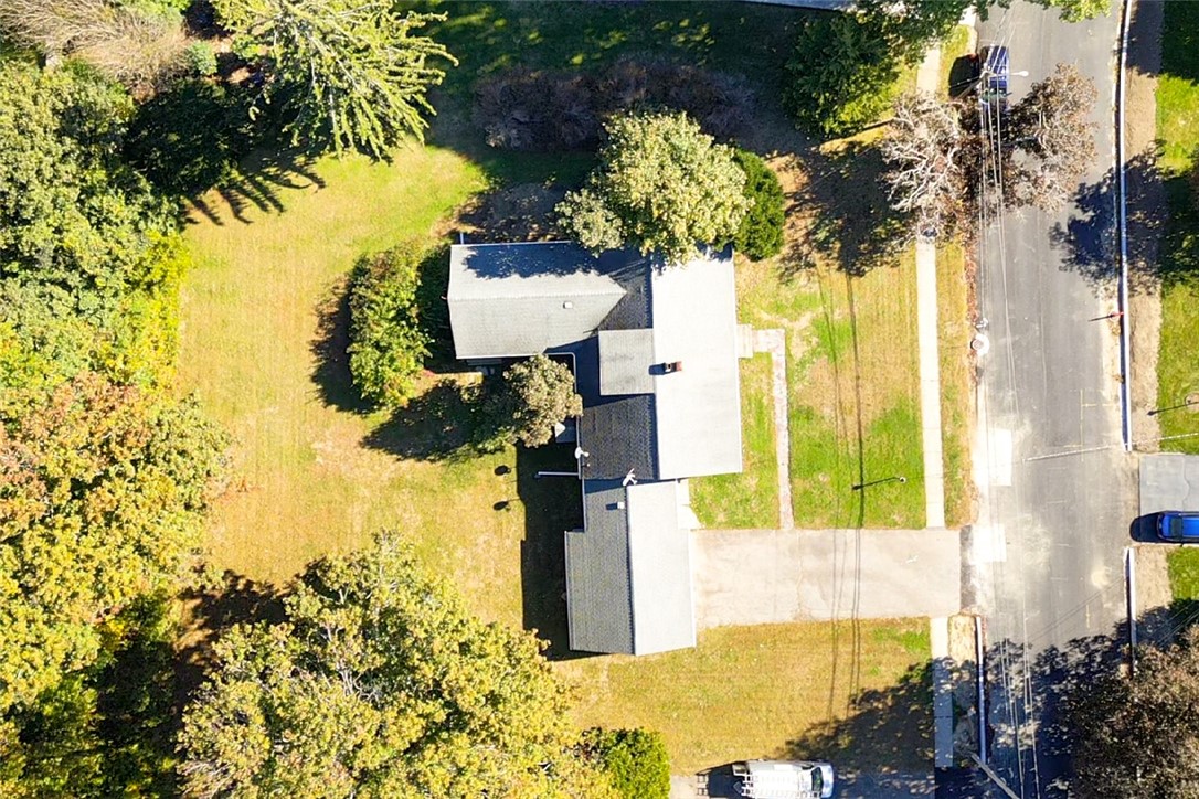 40 Aaron Avenue