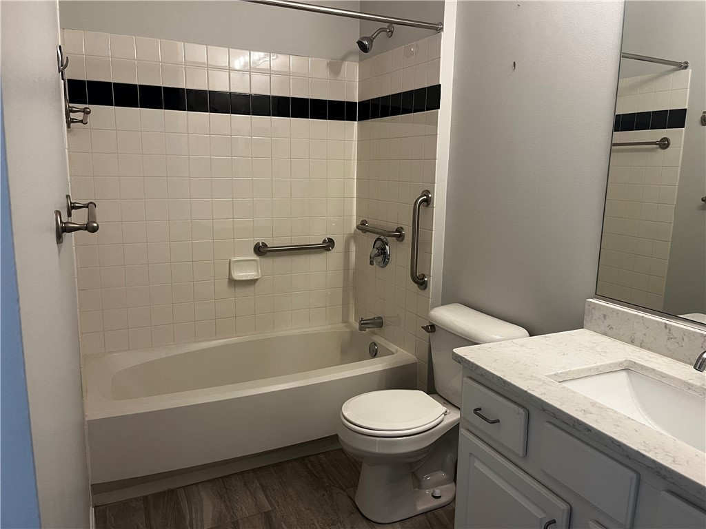 1000 Providence Place Place 216